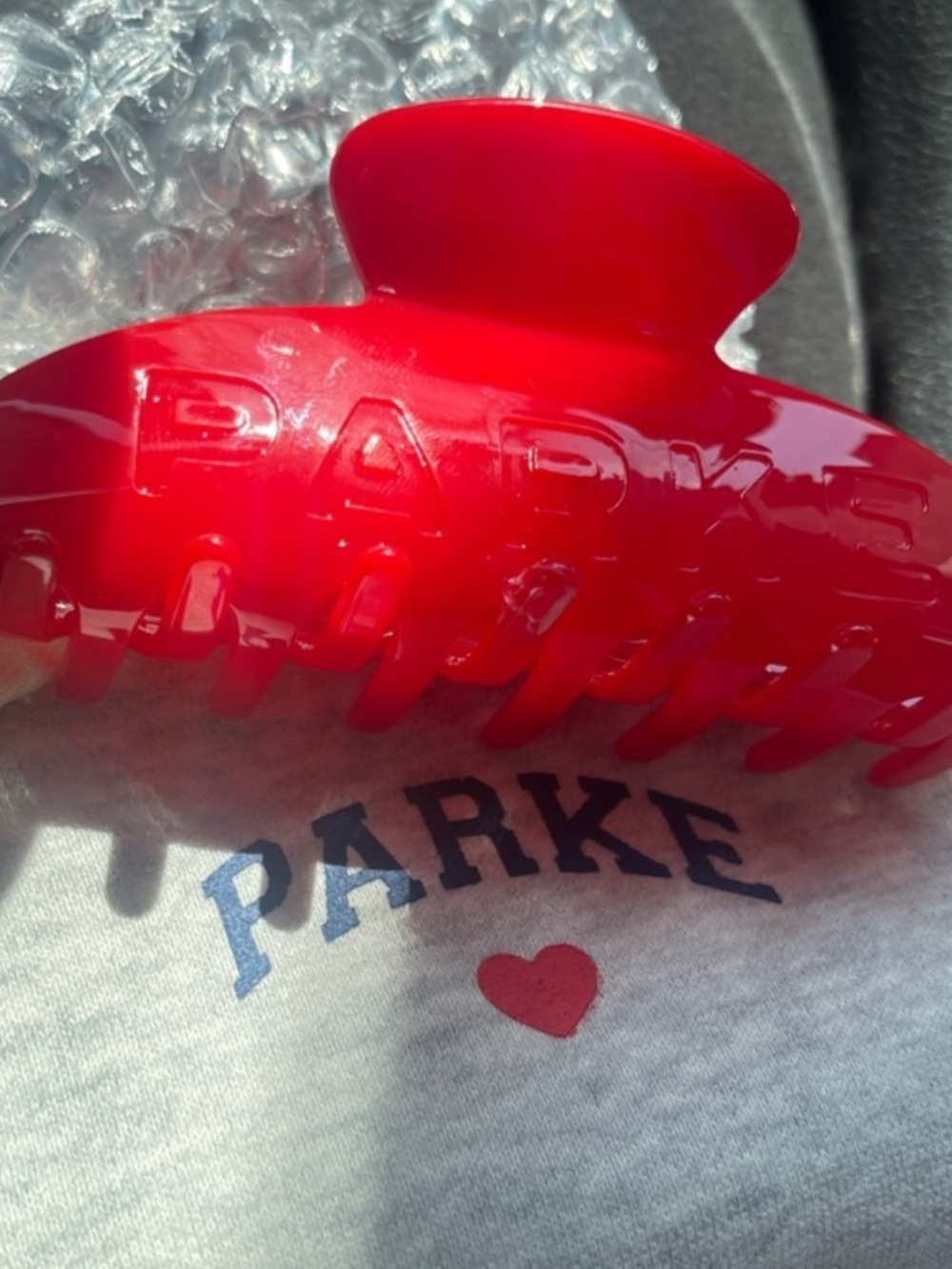 PARKE CRIMSON RED CLAW CLIP WITH PARKE COIN POUCH NEW IN PACKAGE